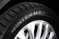 DUNLOP 乗用車用スタッドレスタイヤ「WINTER MAXX 02(ウィンター マックス ゼロツー)」