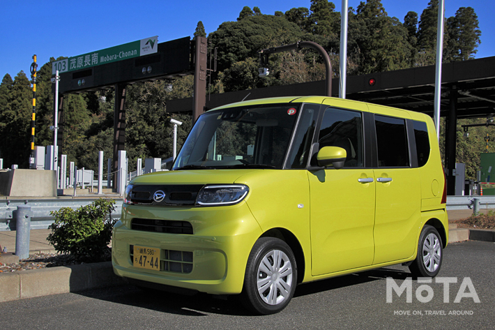 ダイハツ タントカスタム 実燃費レポート Naとの差もわずか 余裕の動力性能を持つターボモデルの実燃費やいかに 低燃費にこだわるなら 最新の実燃費が丸わかり 燃費レポート Mota