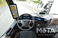 メルセデス・ベンツ 大型トラック「アクトロス」