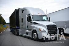 フレイトライナー 大型トラック「カスケディア」