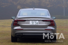 ボルボ S60 T6 TwinEngine AWD Inscription