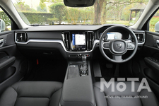 ボルボ S60 T4 Momentum