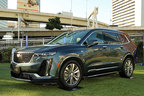 GM 新型キャデラック XT6