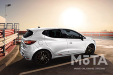 ルノー ルーテシア トロフィー ファイナルエディション