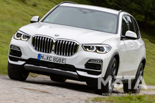 BMW 新型 X5にプラグインハイブリッド及びハイパフォーマンスモデルを追加