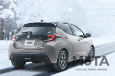 トヨタ 新型ヤリス HYBRID Z(E-Four) ブラック×アバンギャルドブロンズメタリック