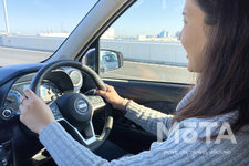 日産 プロパイロット「ハンドル支援」