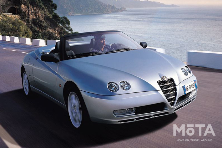 アルファロメオ スパイダー