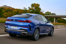 BMW 新型 X6