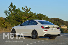 BMW 新型3シリーズ “320d xDrive M SPORT”(新型直4 2.0L ツインターボ ディーゼルエンジン搭載)