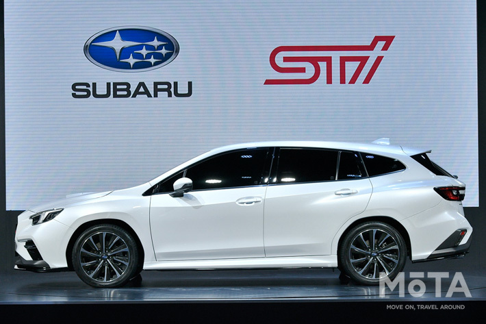 スバル レヴォーグ プロトタイプ STI Sport