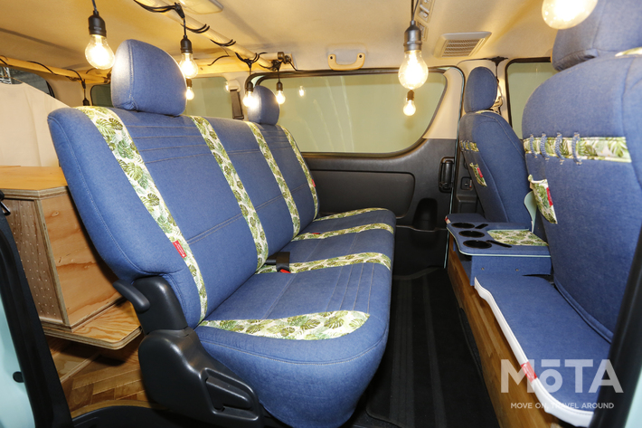 クラフトプラスブース、ハイエース