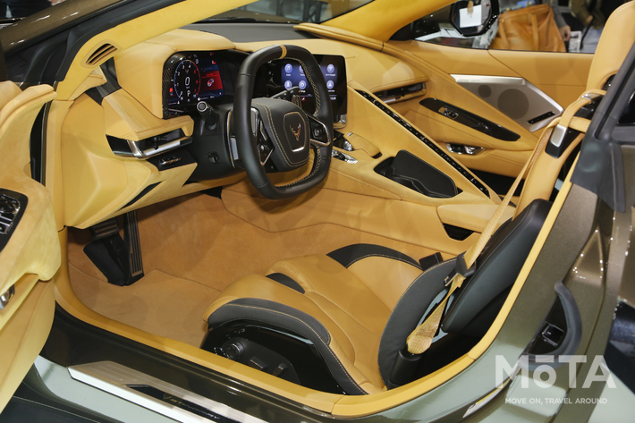 smart visionブース、コルベット