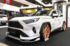 ROWENブース 新型RAV4