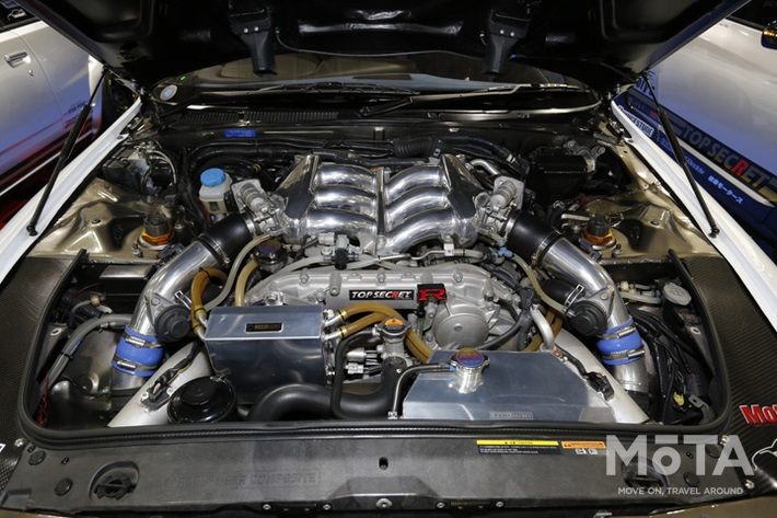 トップシークレットブース スカイライン GT-R BNR32