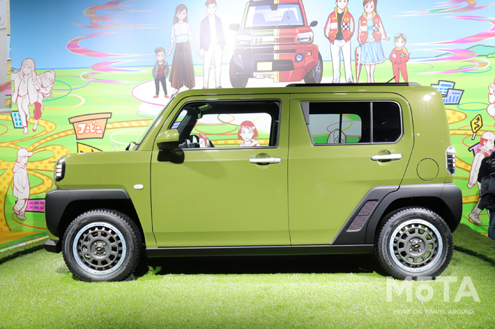 後席が少し狭い感じも…?