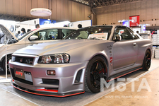 HPIブース R34型 スカイラインGT-R