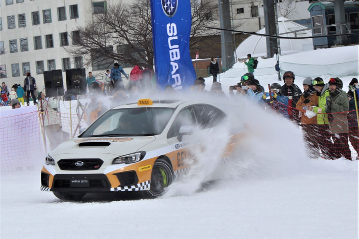 今シーズンも Subaru ゲレンデタクシー がやってきた スバル車 雪道最強 伝説を支えるタイヤ技術とは 現地レポート 新車 車 イベント22年 Mota
