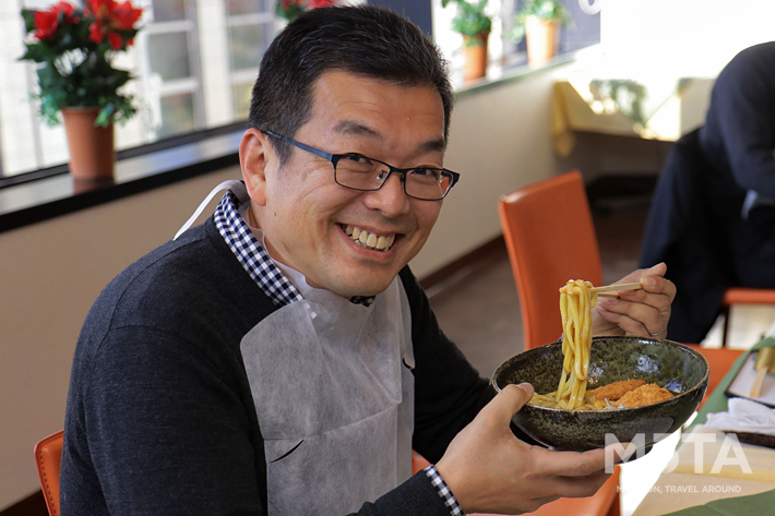 金曜はカレーうどんの日 ホンダの社員食堂で実食してきた 自動車メーカー食堂探訪1 画像ギャラリー No 4 特集 Mota