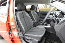 フォルクスワーゲン ポロ TSIハイライン[ボディカラー：エナジェティックオレンジメタリック]