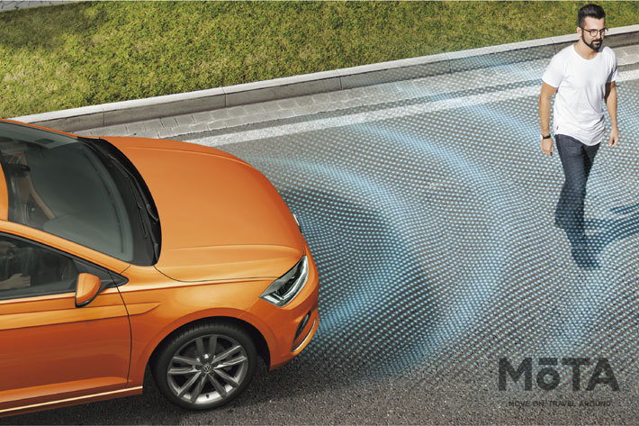 フォルクスワーゲン ポロ　プリクラッシュブレーキシステムFront Assist(歩行者検知機能・イメージ)