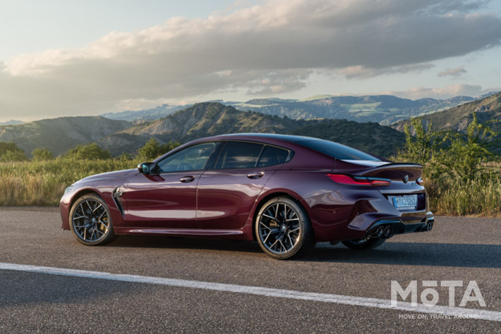 BMW 新型M8 グランクーペ