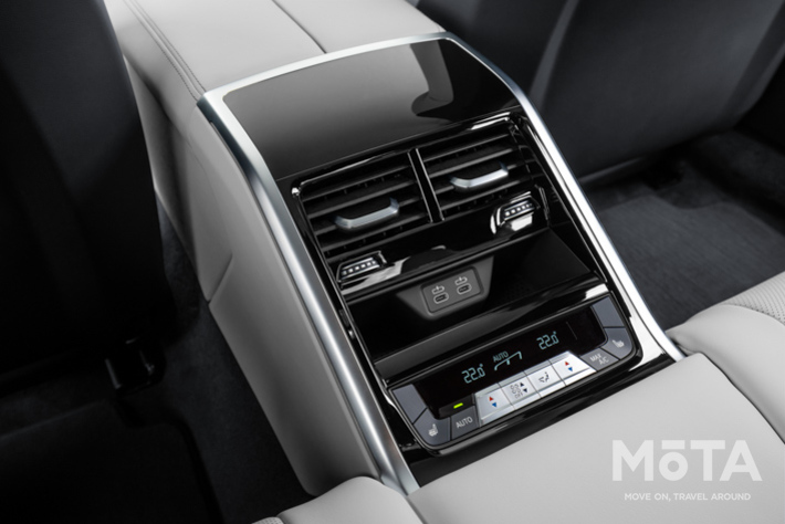 BMW 新型M8 グランクーペ