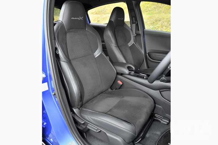 「専用フロントスポーツシート」Honda ヴェゼル Modulo X｜一般ユーザー向け Honda VEZEL Modulo X 体感試乗会[2020年1月25日／会場：茂原ツインサーキット(千葉県茂原市)]