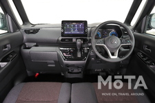 三菱　eKクロススペース