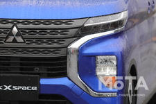 三菱　eKクロススペース