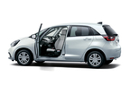 ホンダ 新型フィット e:HEV BASIC(FF)