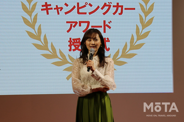 キャンピングカーショー2020 キャンピングカーアワードで受賞された福原遥さん