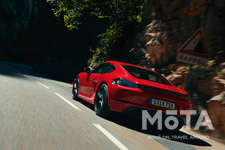 ポルシェ 新型718 ケイマンGTS 4.0