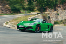 ポルシェ 新型718 ボクスターGTS 4.0