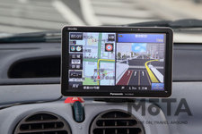 パナソニック Gorilla(ゴリラ) 7インチSSDポータブルカーナビゲーション CN-G1300VD　装着例