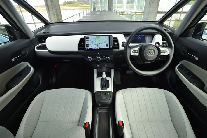 ホンダ 新型フィット 試乗 解説 Vol 2 居心地 使い勝手編 徹底検証 年新型車種ー試乗レポート Mota