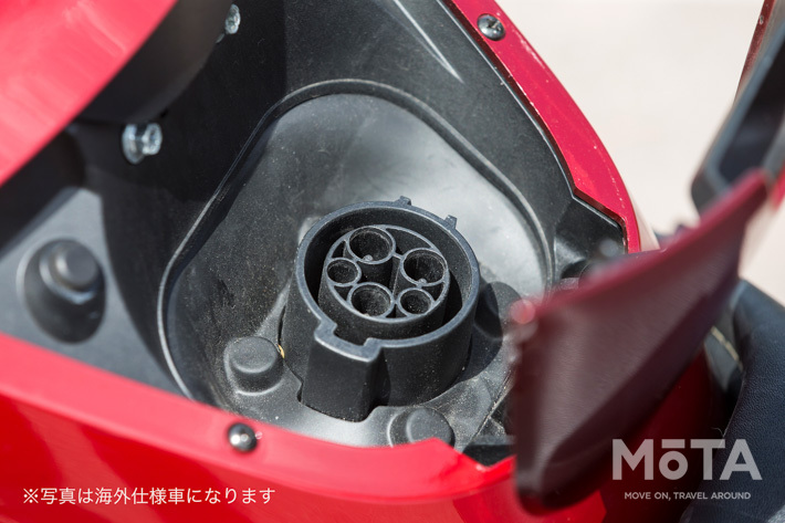 リィエル　sr 时之命运者璃依耶尔-爱意(DZ-BT02/SR22 | 時の運命者リィエル゠