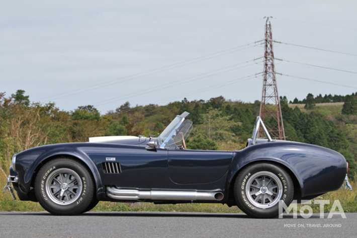 シェルビー コブラ APモデル A-Line（6速AT）