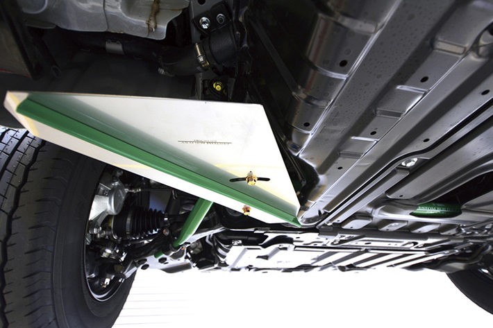 T-SRフロアウィングスポイラー