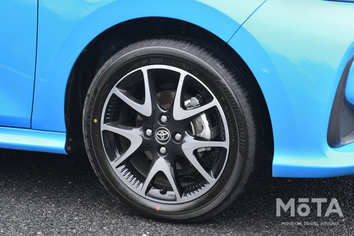 トヨタ ヤリス Z[1.5Lガソリン／2WD(FF)／CVT]