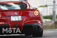 フェラーリ F12ヴェルリネッタ