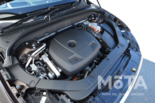 ボルボ XC60 T8 Twin Engine AWD Inscription