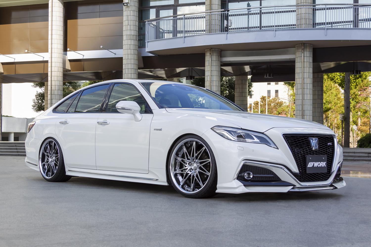 アルファード／ヴェルファイアやクラウンをスタイリッシュに仕上げる