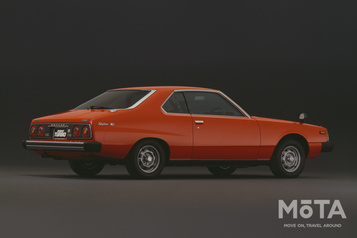 【希少】スカイライン ジャパン ハコスカ ケンメリ SKYLINE ドアモール スカイライン ジャパン ハコスカ ケンメリ SKYLINE ドアモール 旧車