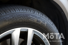 プレミアムコンフォートタイヤ「DUNLOP VEURO VE304(ダンロップ ビューロ ブイイーサンマルヨン)」