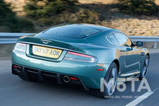 アストン・マーティン DBS