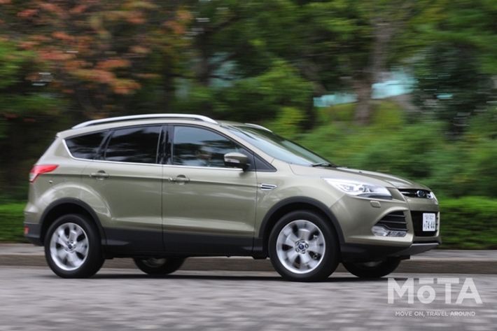 フォード クーガ