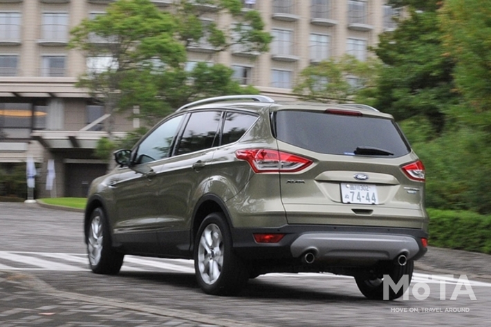 フォード クーガ