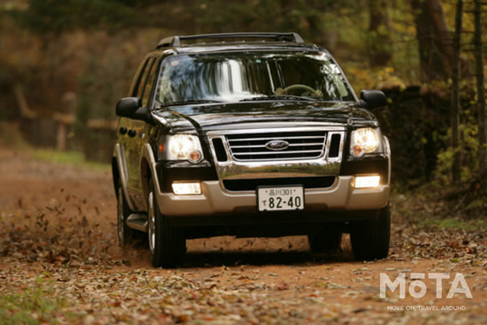 フォード エクスプローラー