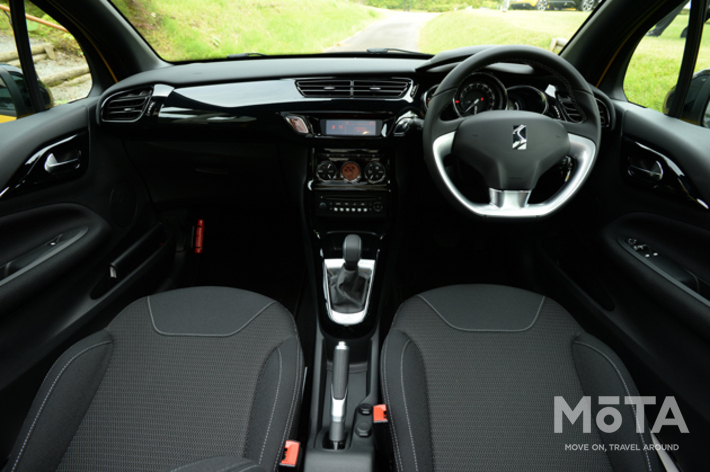 DSオートモービルズ DS3 カブリオ